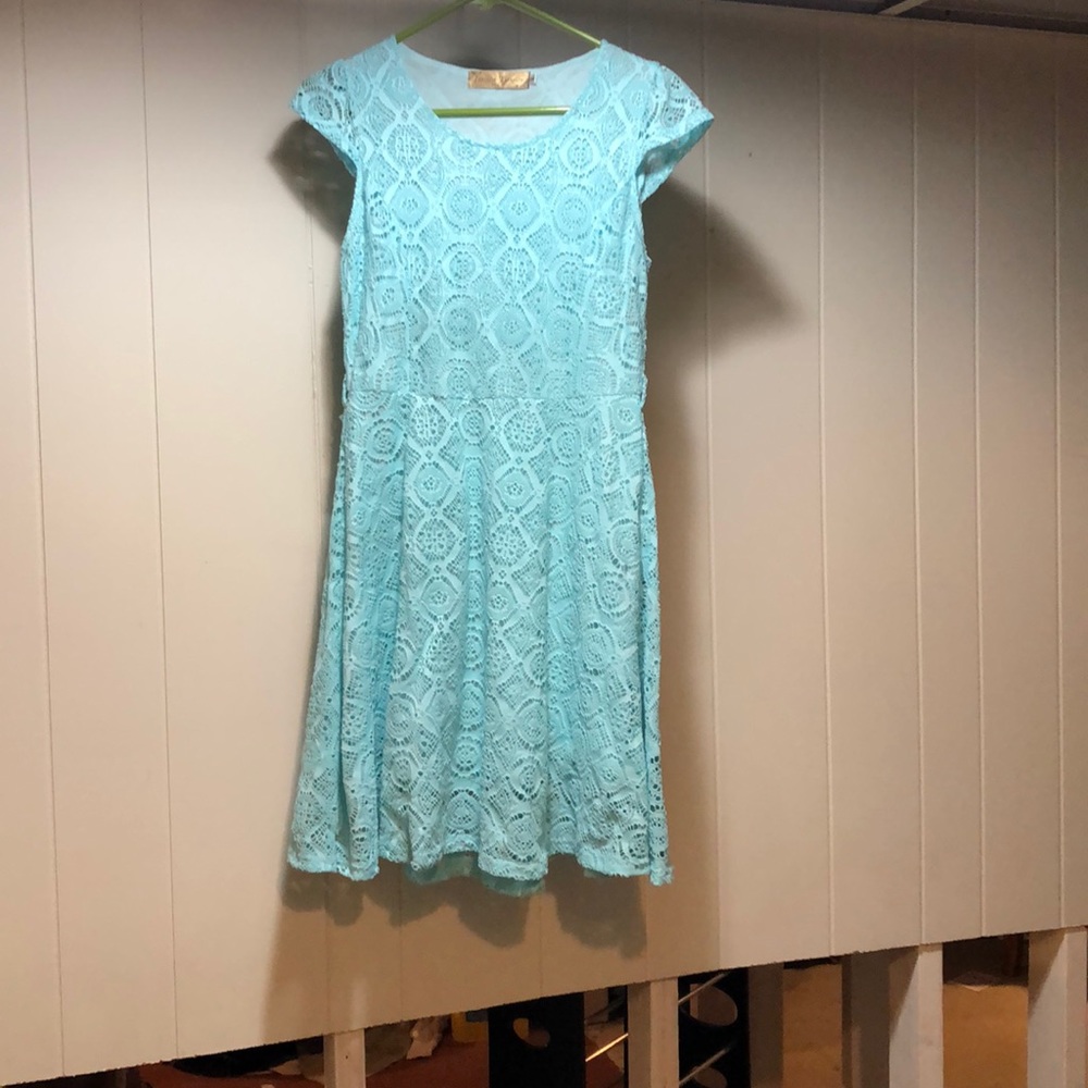 Mint lacy mini